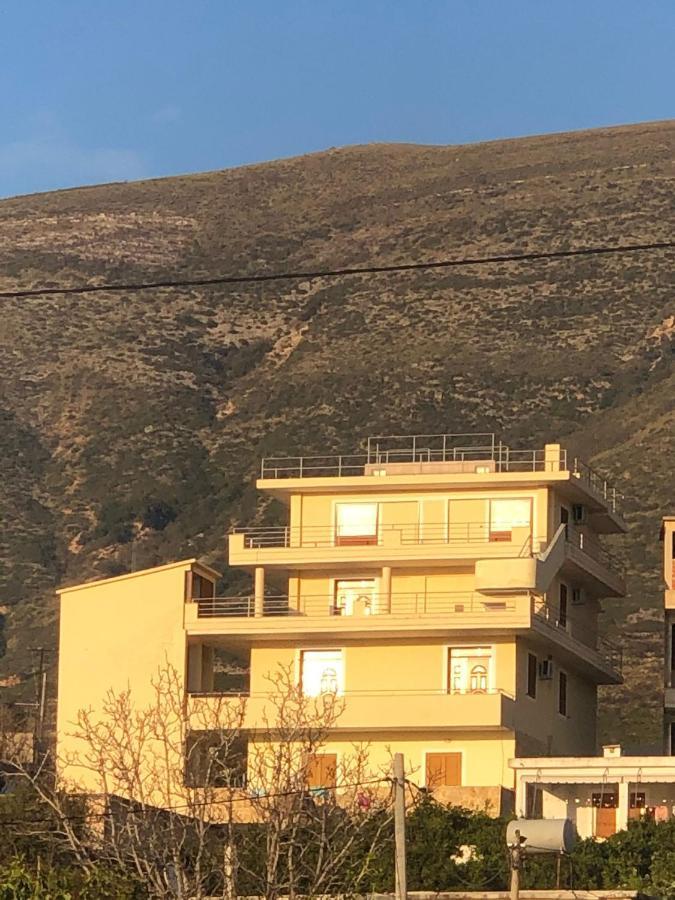 The Sunset Villa Leven Vlorë Exterior foto