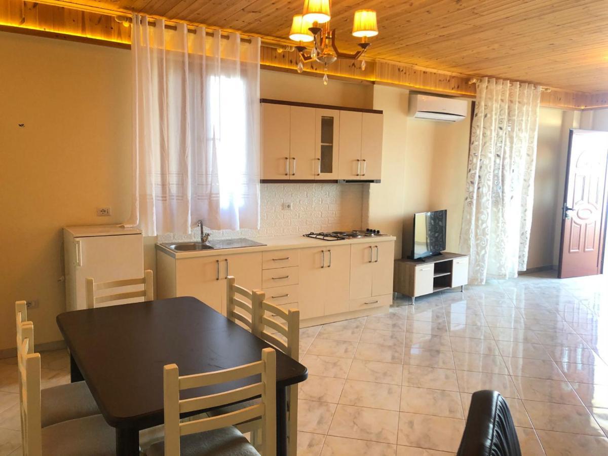 The Sunset Villa Leven Vlorë Exterior foto